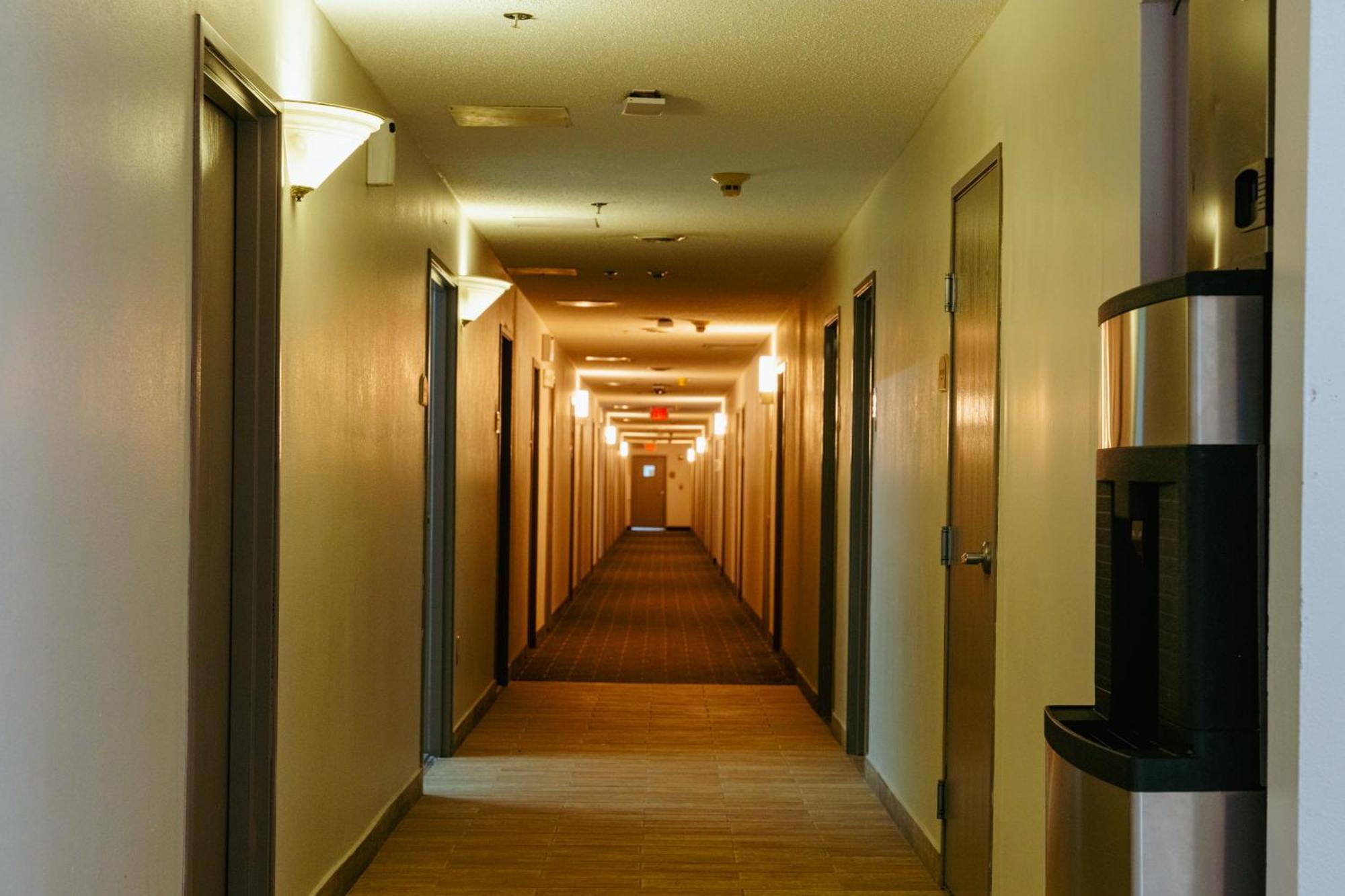 Hotel Clarion Pointe-Dillard Near Blue Ridge Mountains Extérieur photo